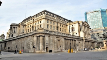 Bank of England stap dichter bij negatieve rente