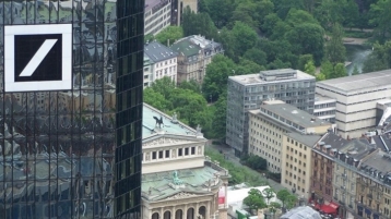 Aandeel Deutsche bank onderuit na afwaardering