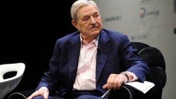 George Soros staakt activiteiten in Hongarije