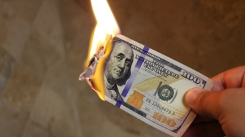 Rusland opent aanval op Amerikaanse dollar met grondstoffen