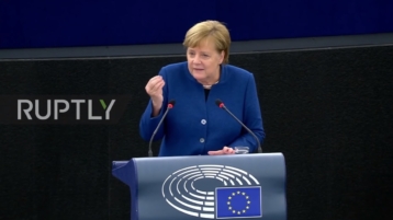 Bondskanselier Merkel pleit voor Europees leger