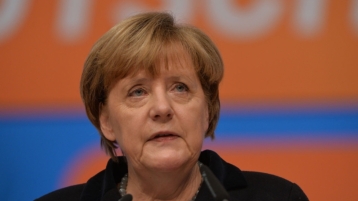 Merkel veroordeelt Amerikaanse sancties tegen Nord Stream 2