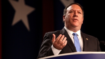 Trump vervangt Tillerson door Mike Pompeo