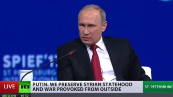 Poetin: "We willen voorkomen dat Syrië zoals Libië wordt"