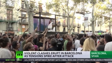 Gewelddadige demonstraties na terreuraanslag Barcelona