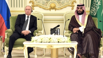 Rusland en Saoedi-Arabië drijven olieprijs verder op