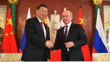 Chinese president brengt bezoek aan Rusland