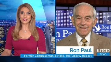 Ron Paul: "Centrale banken proberen een systeem te redden dat failliet is"