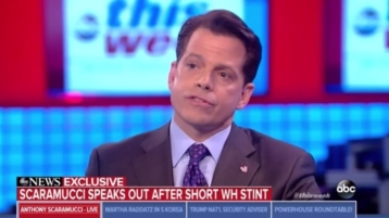 Scaramucci: "Mensen in het Witte Huis willen Trump weg hebben"