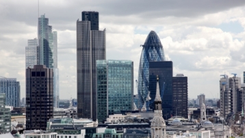 Nieuw elan voor crypto? Verenigd Koninkrijk omarmt Stablecoins en Bitcoin