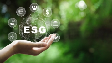 Weinig correlatie tussen ESG score en CO2-uitstoot bedrijven