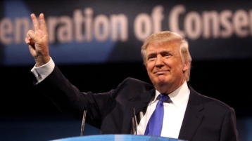 Trump stopt bewapening rebellen in Syrië